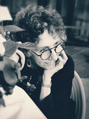 Photo of Professor Judith Farquhar