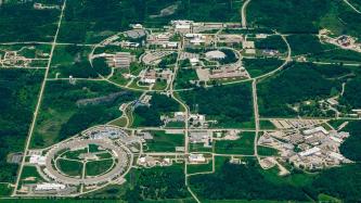 Aerial view of Argonne National Laboratory buildings