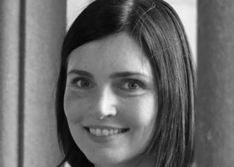 Photo of Professor Stephanie Palmer